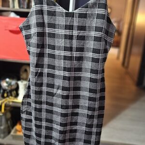 Popular 21 Black and White Plaid Midi Dress
